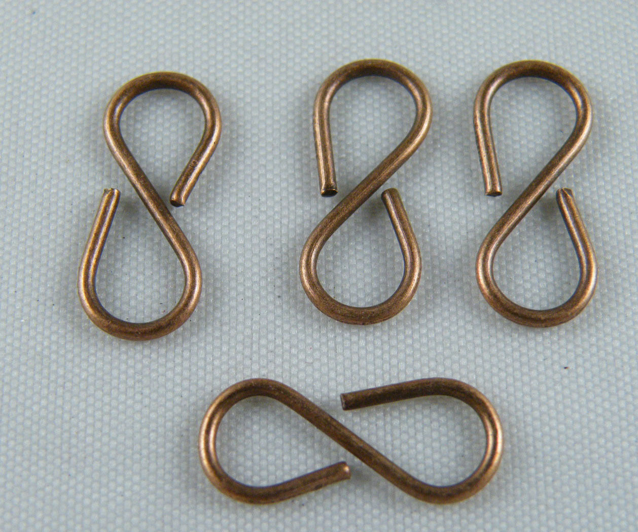 100pcs Copper Plated "S" Shaped Hooks 16x7mm H275