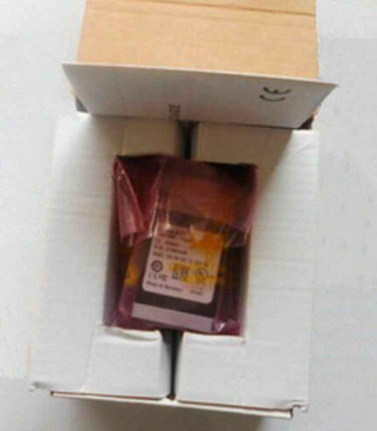 1PC  new  BASLER industrial cameras acA1300-30gc  new in box