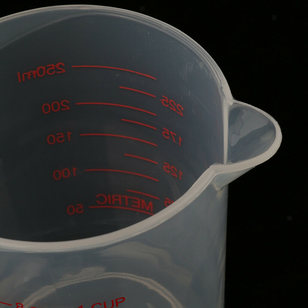 4Pcs Household Kitchen Water Supplies Large Plastic Measuring Cups 250/500ml