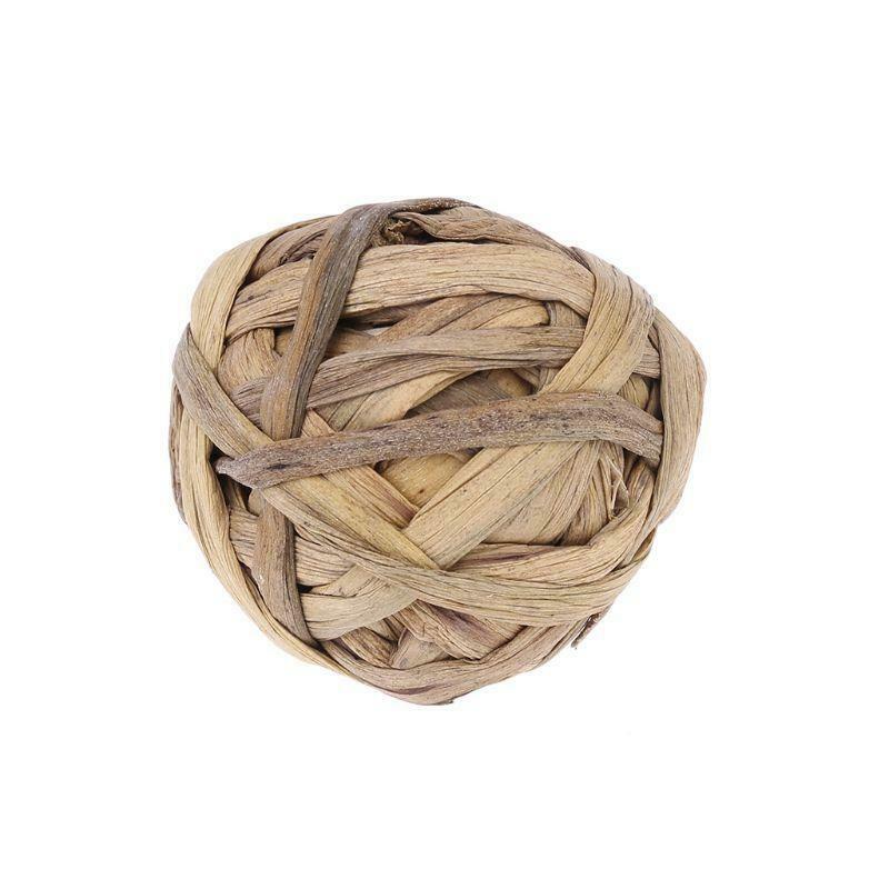 4Pcs Pet Small Animal Play Chew Natural Ball Toys for Rabbits Guinea Pig Gerbils