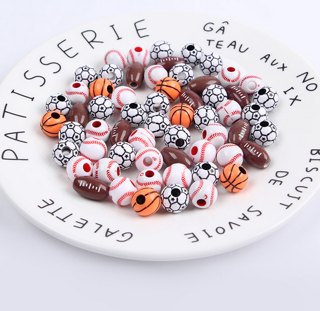 100pcs Mixing football/oval/spherical acrylic beads beaded Jewelry Accessories