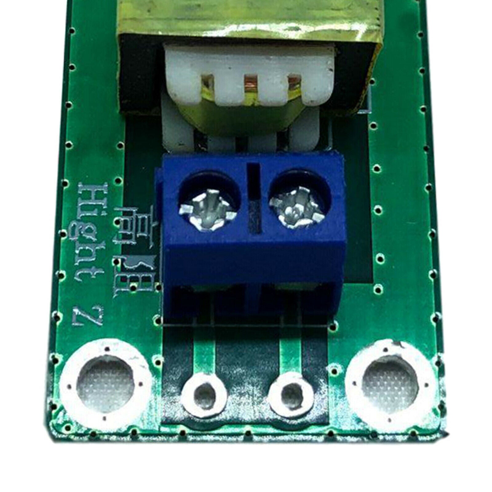 Electronic Low Impedance Headphones to High Impedance Converter