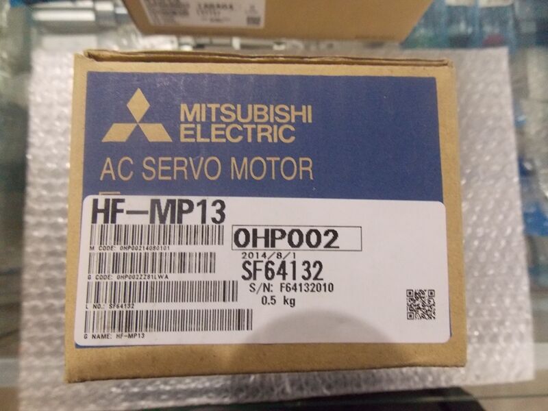 1PCS New in box MITSUBISHI AC Servo Mmotor HF-MP13
