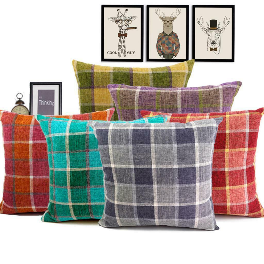 Classic Grid Square Cushion in Polished Round Polyester