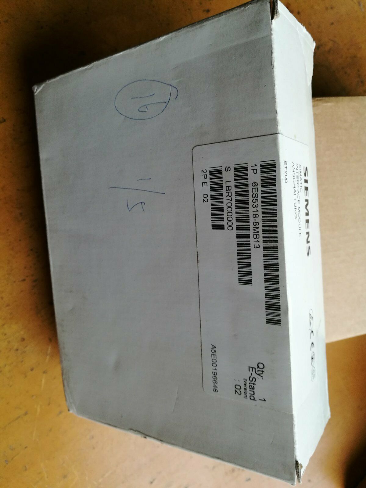 1PCS New In Box Siemens Module 6ES5318-8MB13 One year warranty