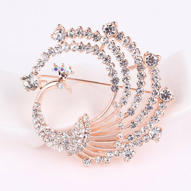Crystal Peacock Animal Corsage Banquet Decoration Women Scarf Brooch Pin .l8