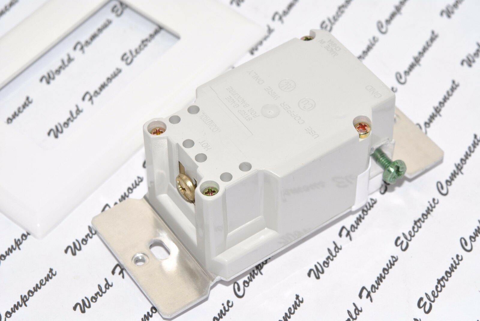 1pcs-COOPER 6472W Remote Touch Dimmer/Switch 120V AC/CA 60Hz