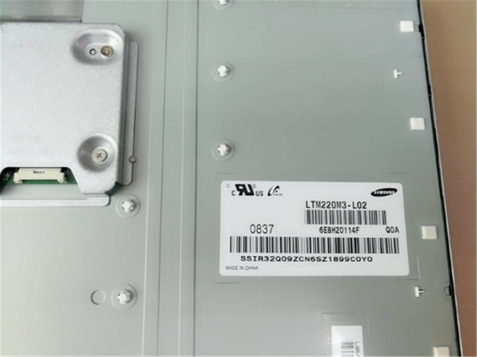 22" 1680×1050 Resolution LCD Screen Panel LTM220M3-L02
