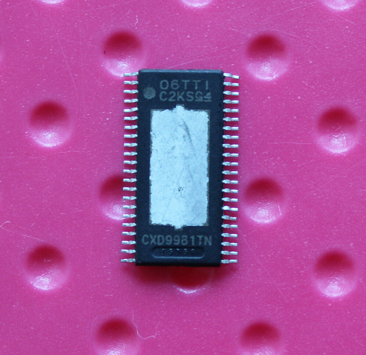 5pcs CXD9981TN Integrated Circuit IC