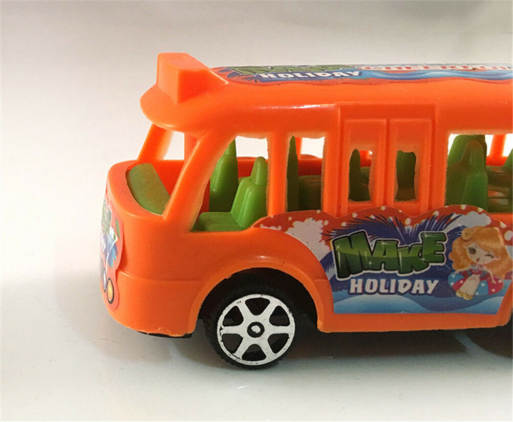 Plastic School Bus Kids Toys American Student Pull Back Kids Gifts Toys MEBDDD