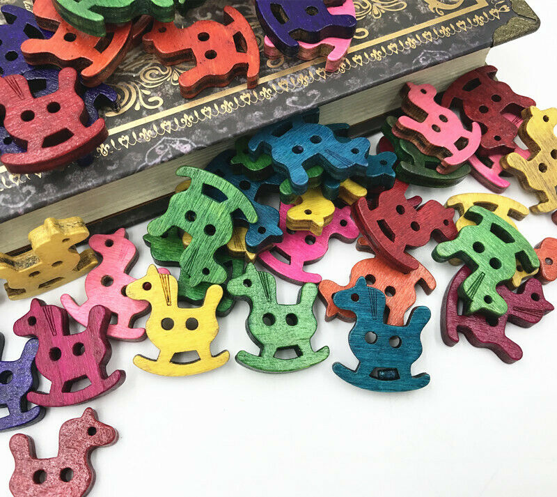 50X Horse shape Retro Wooden Buttons Sewing Scrapbooking Wood Crafts 24mm