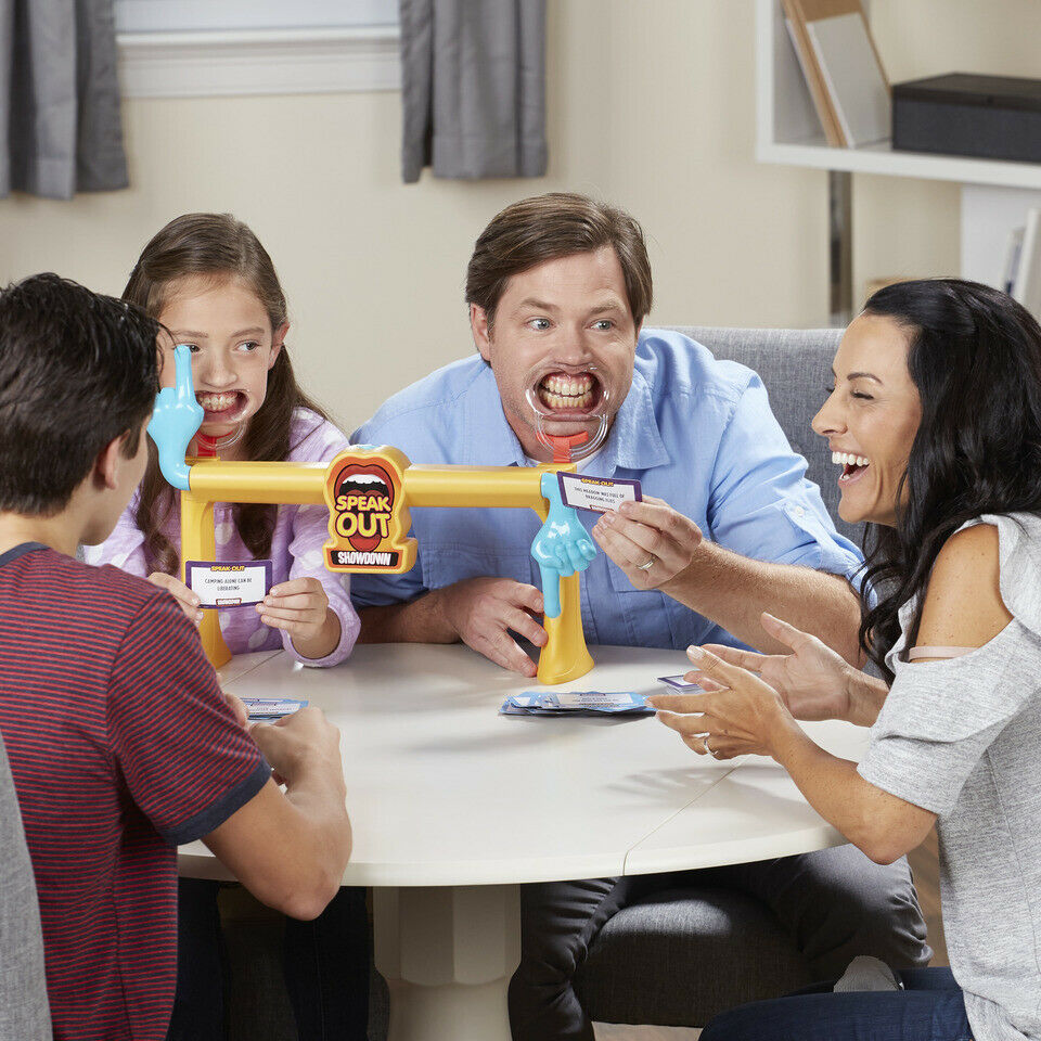 Hasbro Speak Out Showdown Family Board Game Duel Challenge Party Fun 8 Years+
