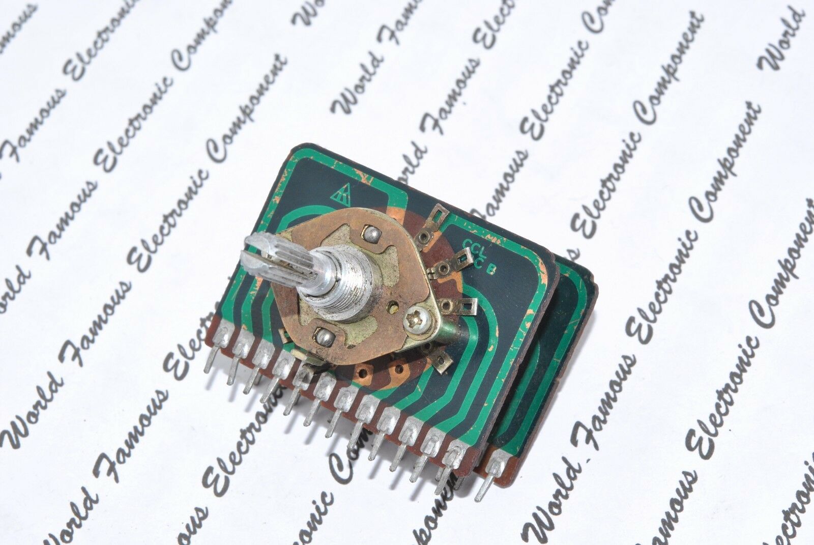 1pcs - TEIKOKU TSUSHIN Rotary 2-Wafer 4-Pole 3-Position CCL-7AC-B / Switch