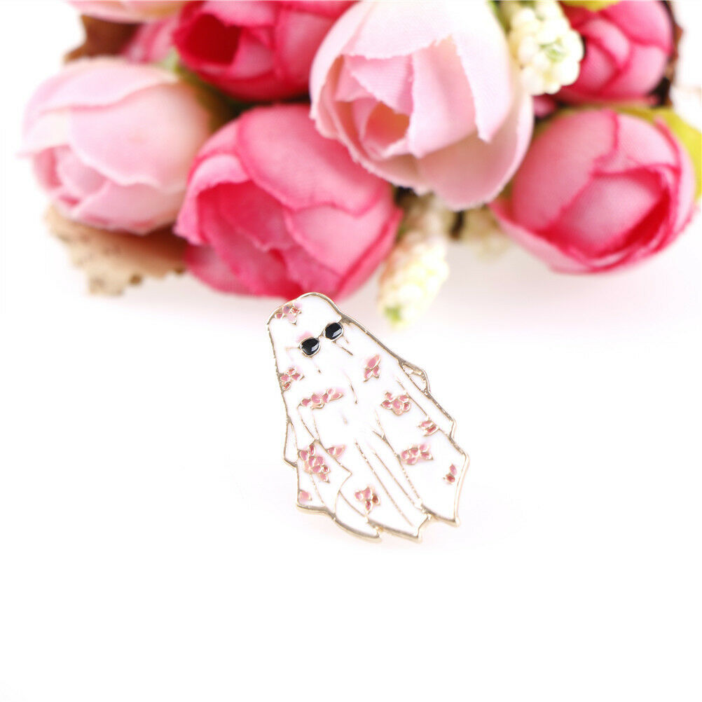 Dubai Enamel Pin Arabian flower white robe sunglass Brooch Backpack Pin`Ba.l8