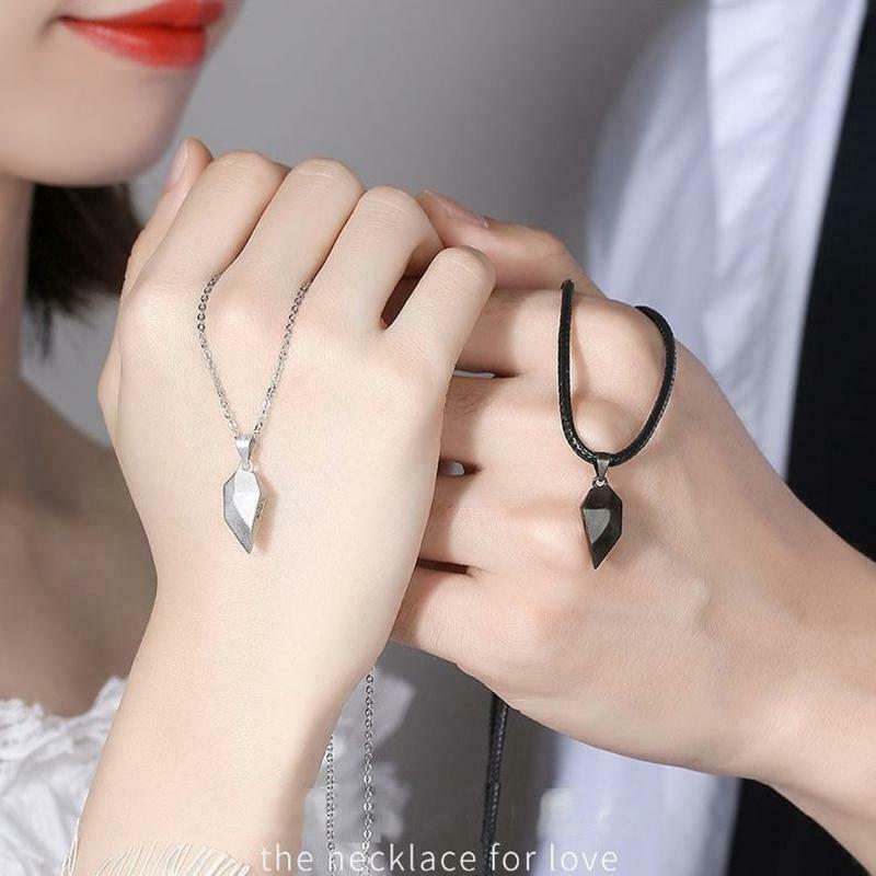 2Pcs Lovers Heart Pendant Couple Strong Magnetic Distance Heart Pendant Necklace