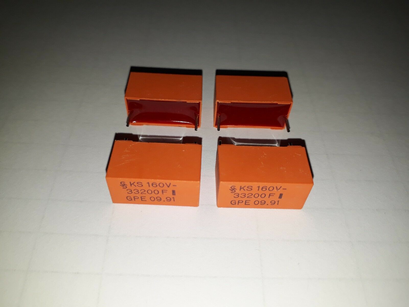4pcs NOS 33200pF 160V 33NF 160V 1% SIEMENS KS HI END STYROFLEX CAPS FOR AUDIO!