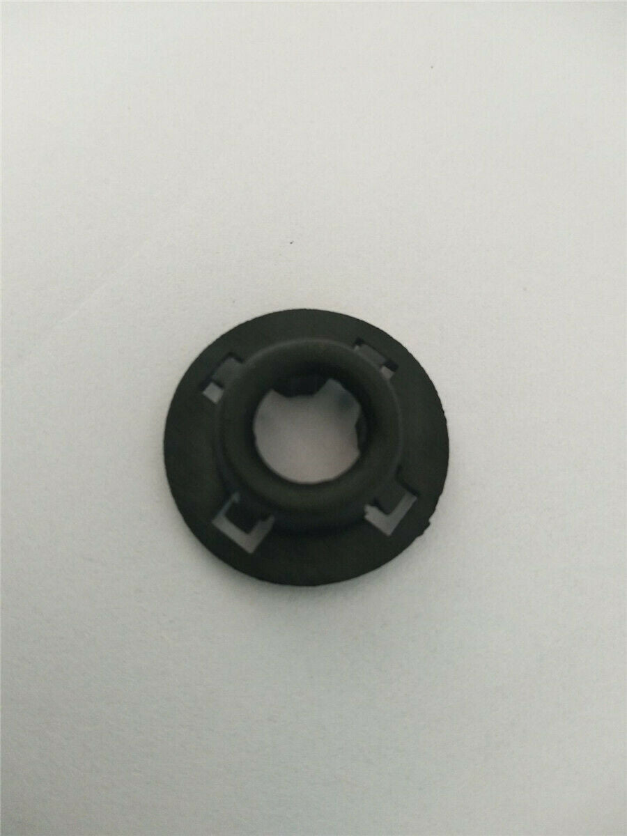 10x Black Plastic Hood Prop Rod Pivot Grommet Clip For Matrix 03-08 90080-48064