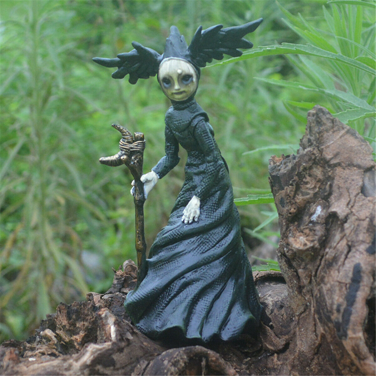 Halloween Light-Up Witches Ghost Outdoor Garden Decorations Horror Props Creepy