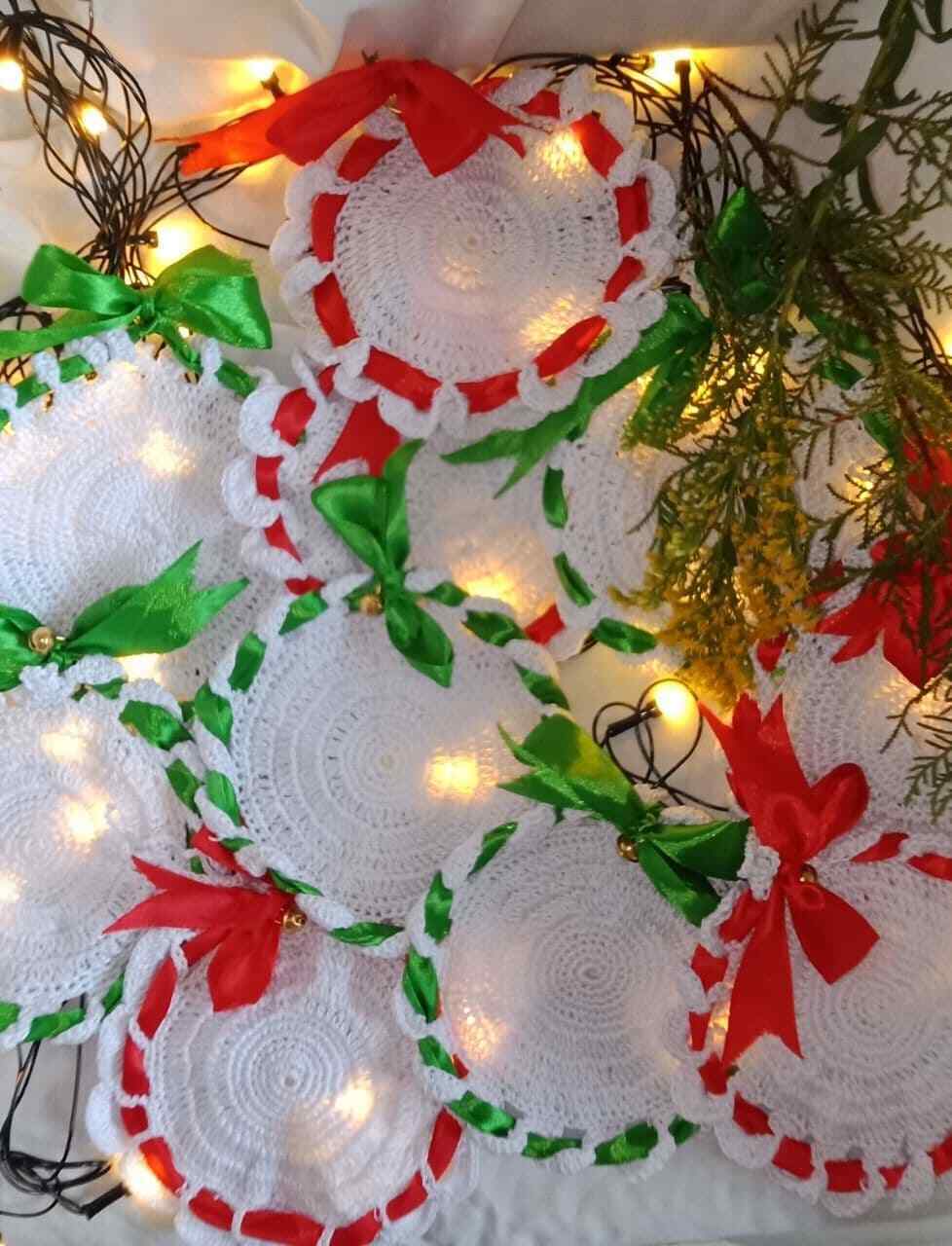 Handmade Christmas Decoration Yarn Woven Snow Flakes Vine & Hanging Red & Green