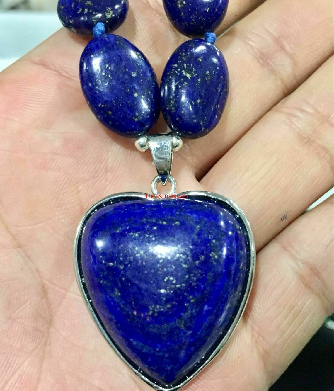 20" Natural lapis lazuli 13x18mm & Heart-shaped 30x30mm necklace pendants A+