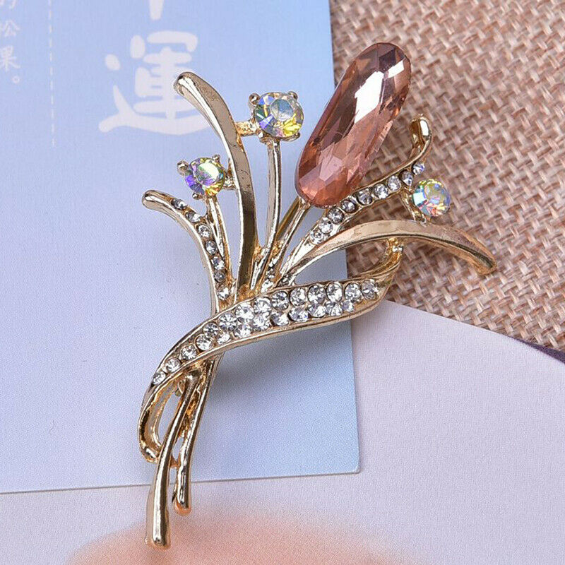 Fashion Crystal Flower Brooch Pin Collar Decoration Badge Corsage Jewelry.l8