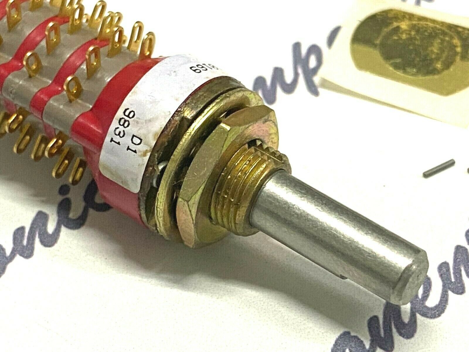 1pcs - GRAYHILL 71YY50169 SWITCH ROTARY 2-12POS 4-Deck - USA, NOS(bulk package)