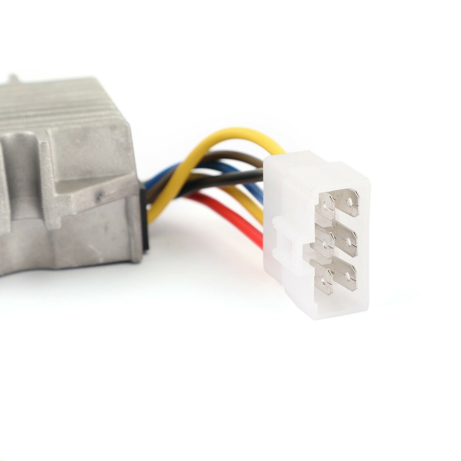 Voltage Regulator Fit for John Deere F510 F525 F735 AM126304 AUC12632 M70121 CA