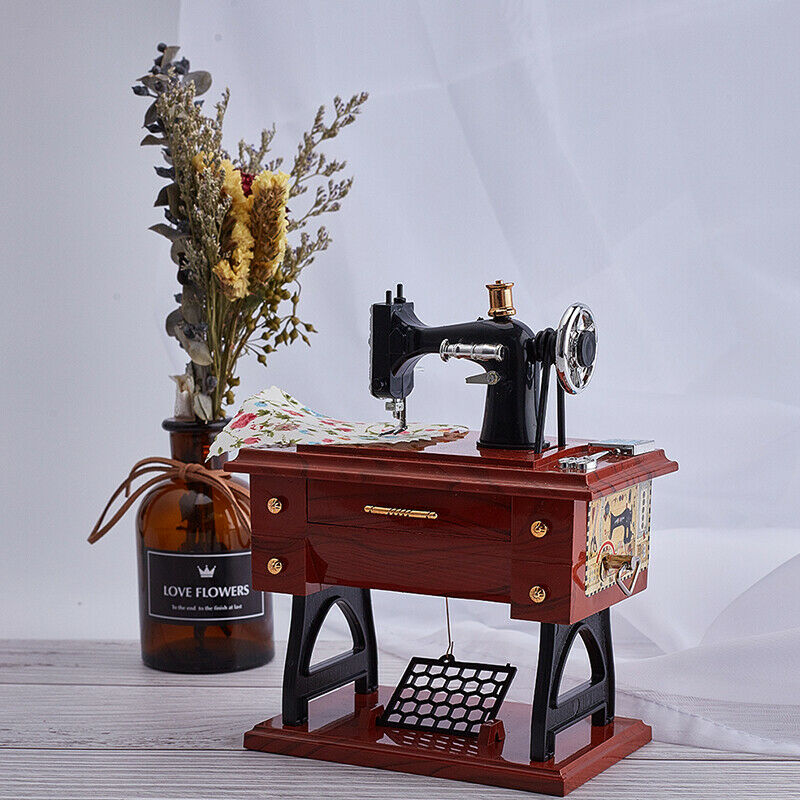 Sewing Machine Music Box Retro Sewing Clockwork Home Crafts Decoration GiftL PT