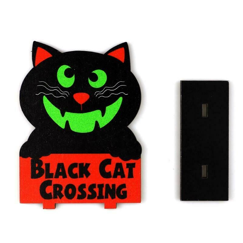 Balck Cat Crossing Halloween Wooden Desktop Ornaments Creative Decor for Home