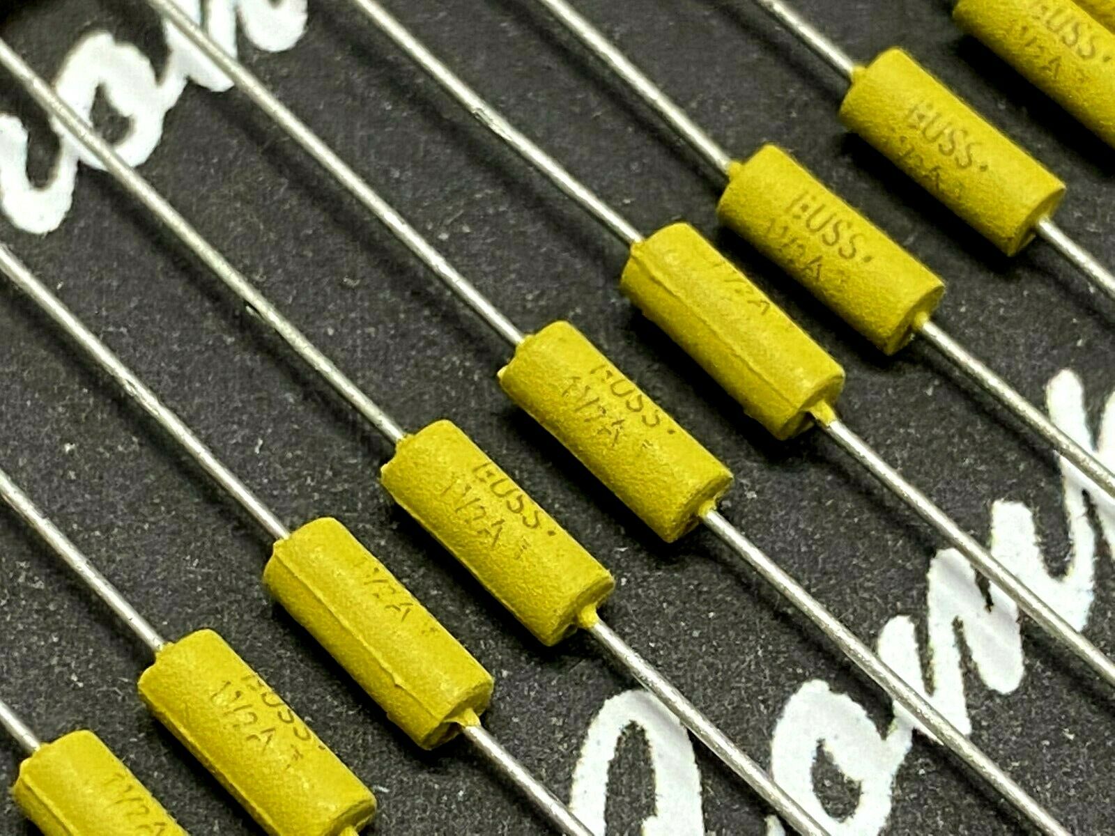 10pcs - BUSSMANN 1.5A (1A5) 125V TR/MCR-1-1/2 MICROTRON FUSE - AXIAL