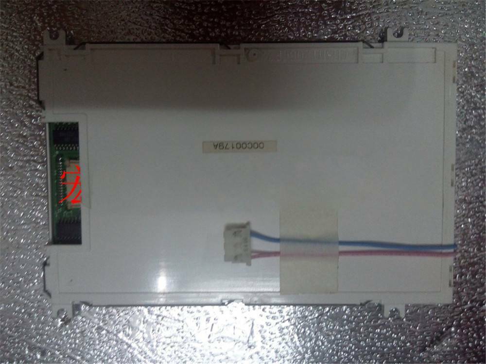 4.7" Sharp 320×240 Resolution LCD Screen Panel LM320081