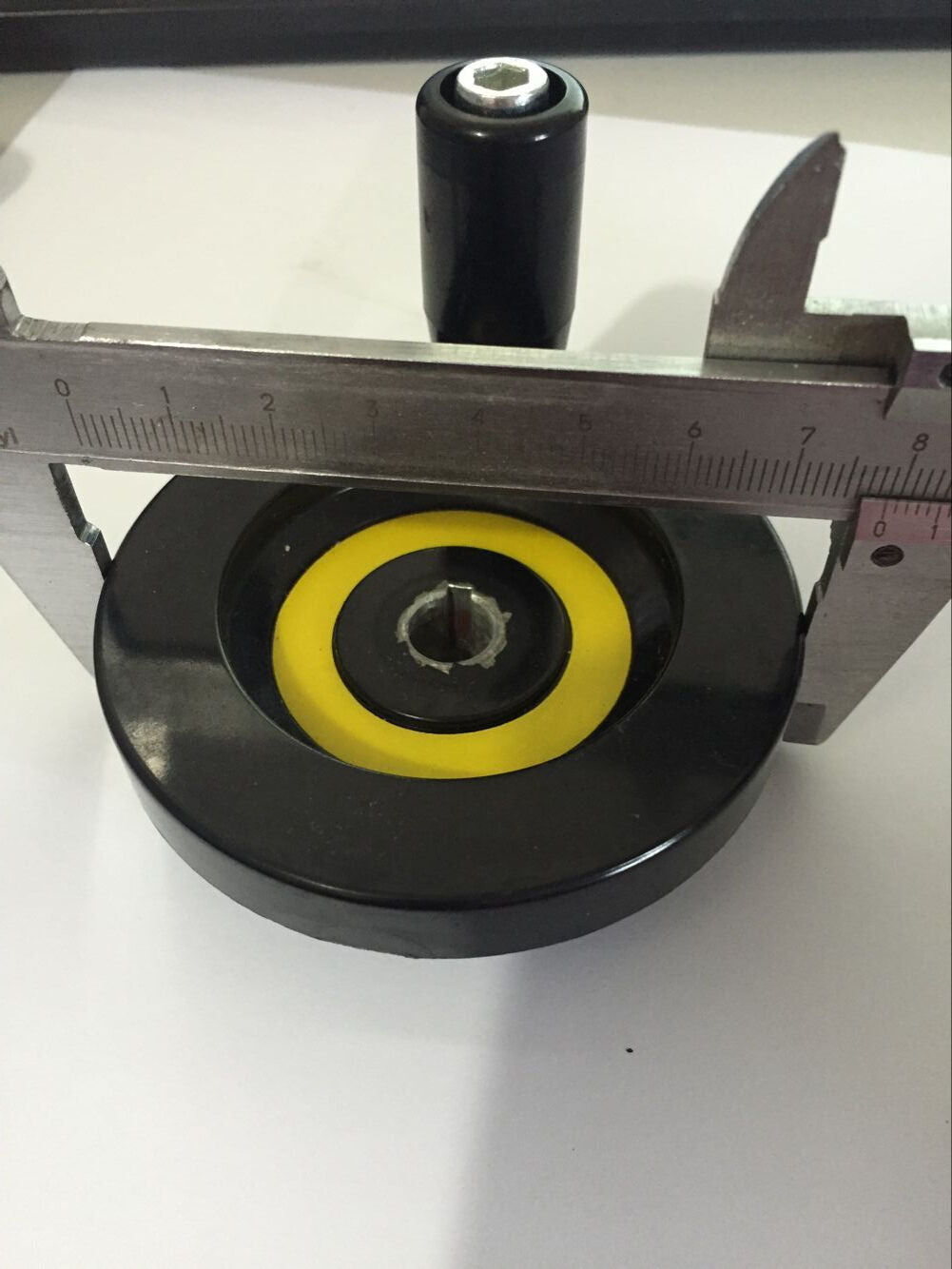 1PC Replacement 10mm x 80mm Hand Wheel + Removable Revolving Handgrip