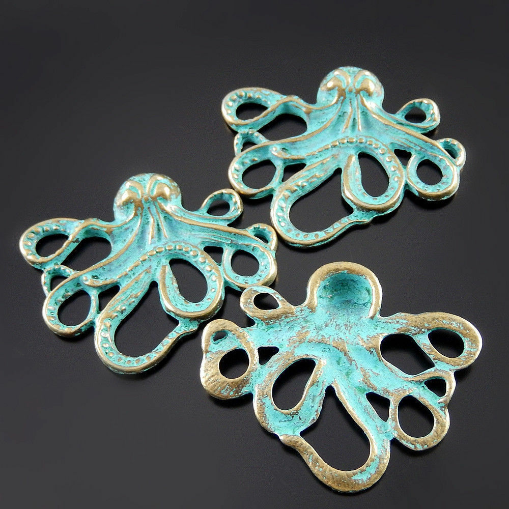 5 pcs Antiqued Zinc Alloy Green Squid Charms Pendant Findings 43x25mm 52077