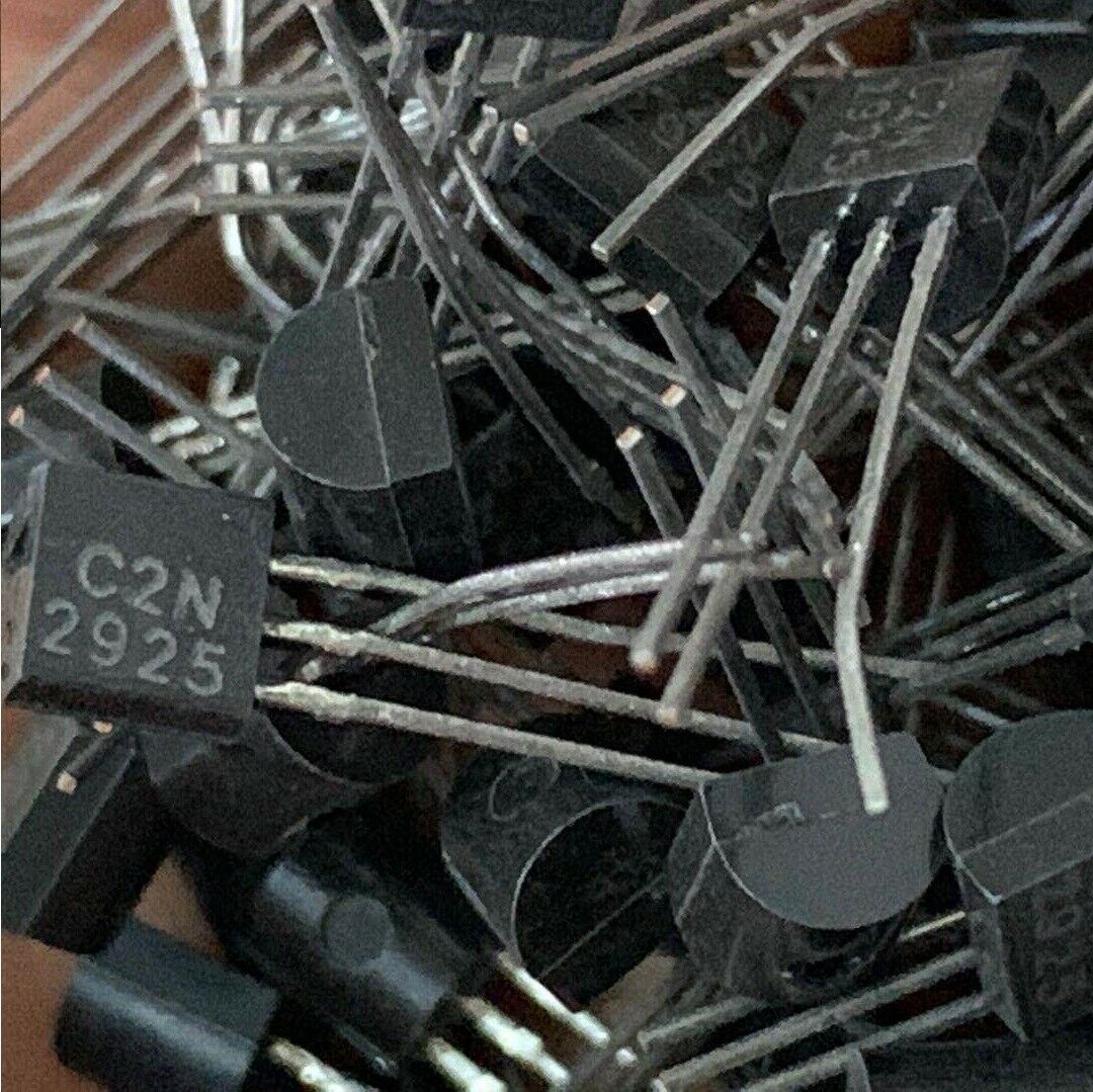 5PCS Transistor CENTRAL TO-92 2N2925