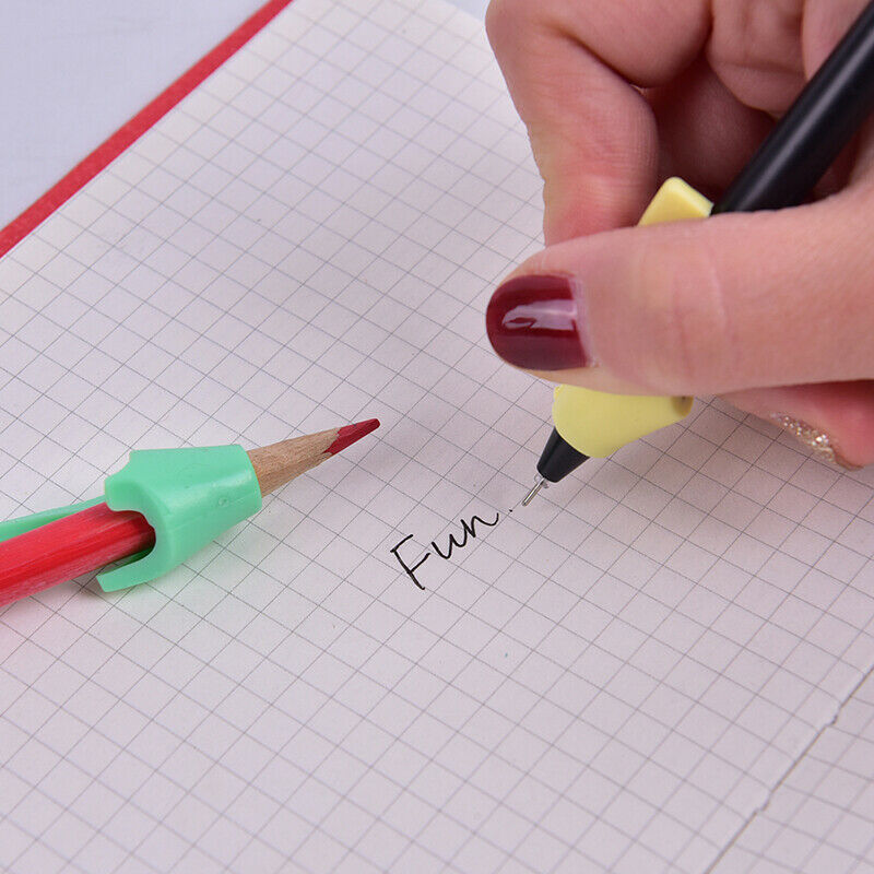2Pcs Silicone Kids Students Pencil Writing Drawing Protect Finger Y1