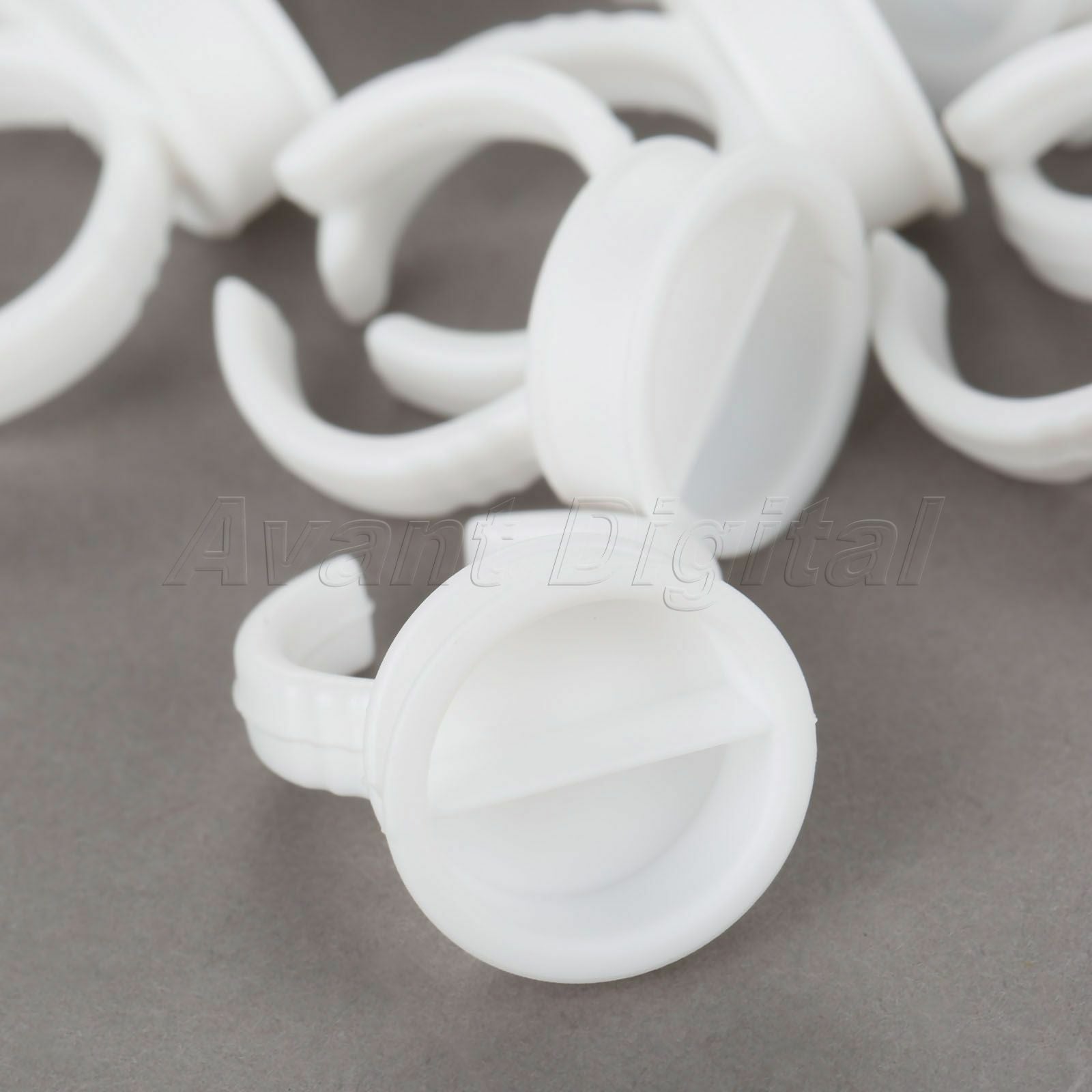 50pcs Plastic Pigment Ink Cups Tattoo Finger Ring Holder Disposable Container