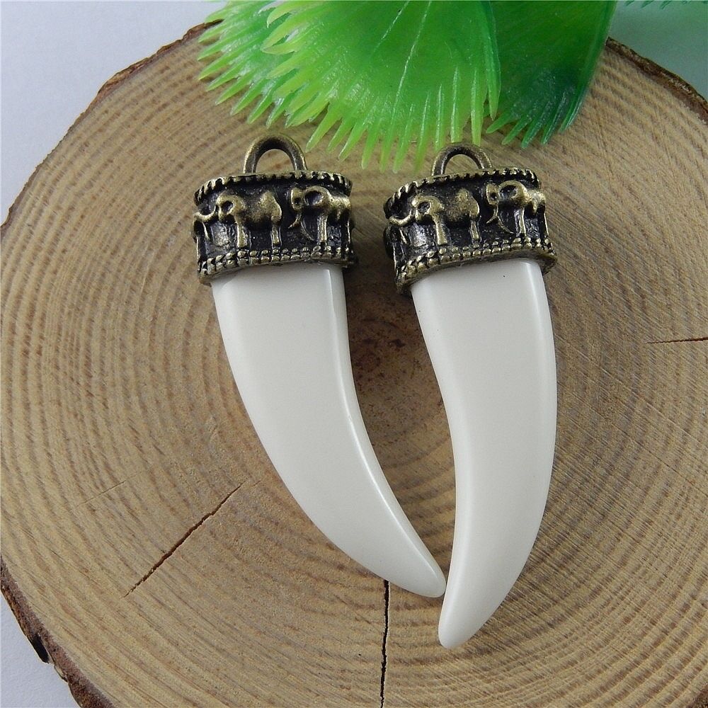 10pcs Antiqued Bronze Alloy Acrylic Animal Tooth Charms Pendant Findings 51711