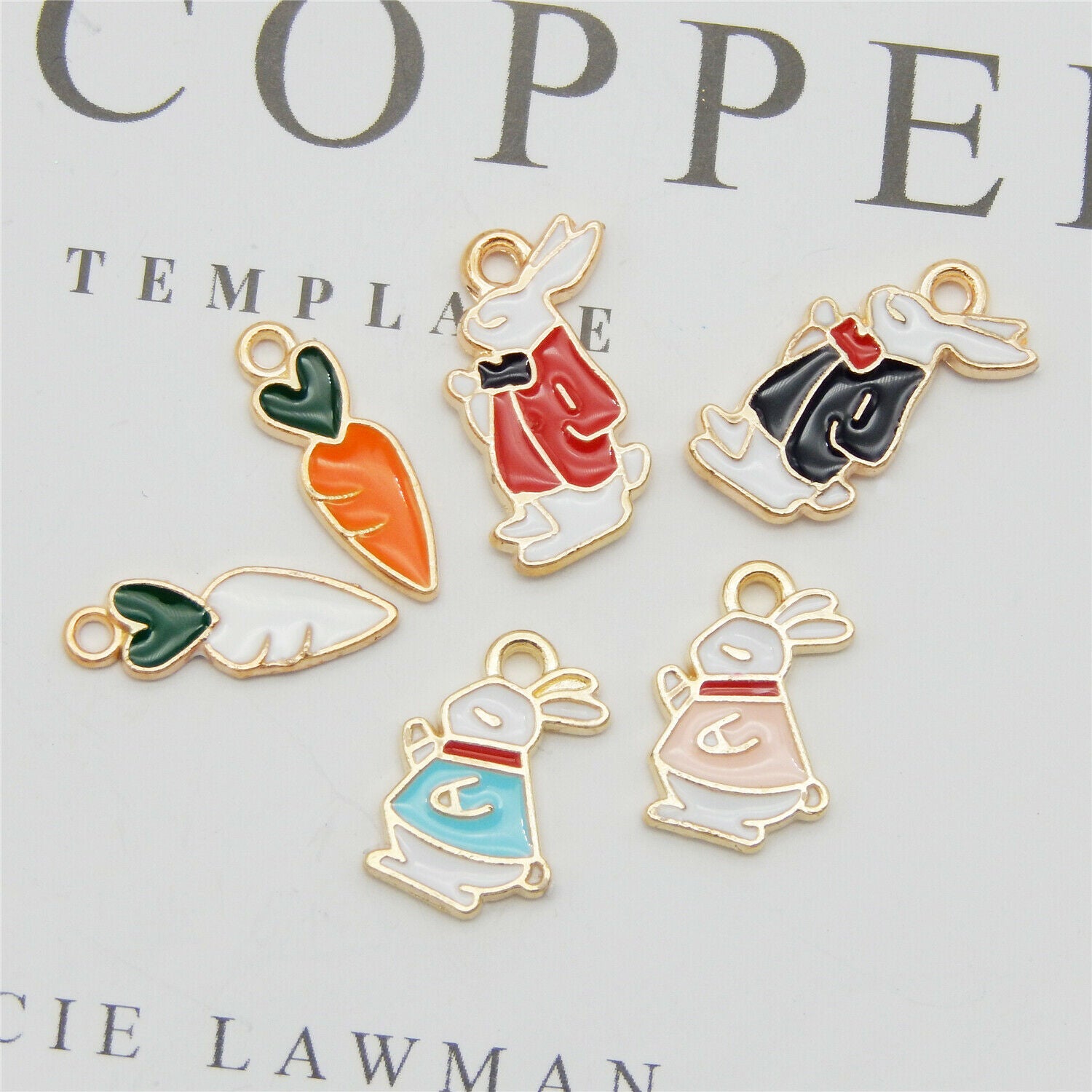18pcs Assorted Mixed Enamel Alloy Rabbit Carrots Pendant Charms DIY Accessories