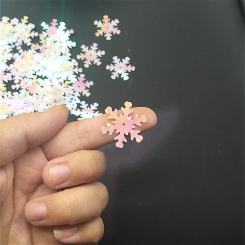200Pcs Christmas Snowflake Applique Sequins Sewing Wedding Craft 23mm