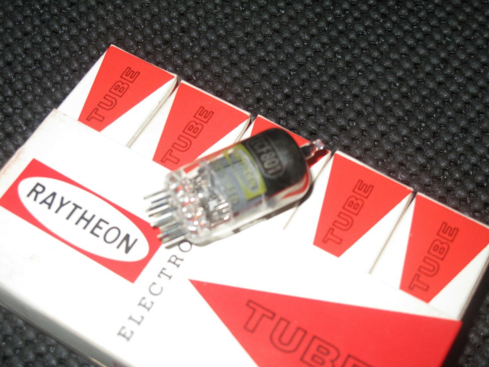 10PCS - RAYTHEON ECF801 / 6GJ7 Vacuum Tube -  NIB / NOS