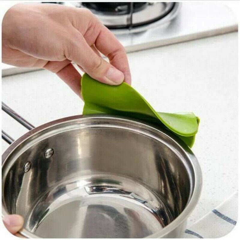 Pro Kitchen Silicone Funnel Anti-spill Deflector Pot Drain Pans Kitchenware Tool