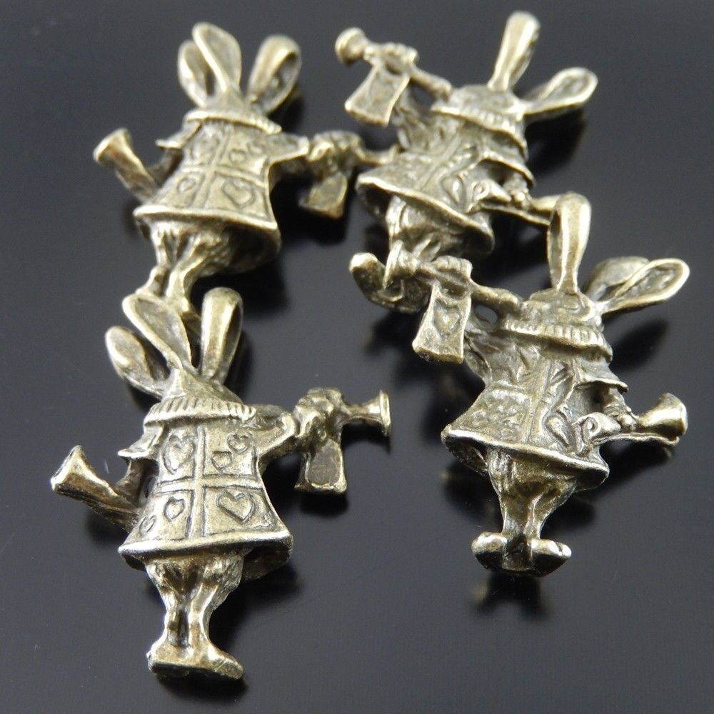 Antiqued Bronze Tone Alice Rabbit Alloy Charm Pendant 22*21mm 12pcs