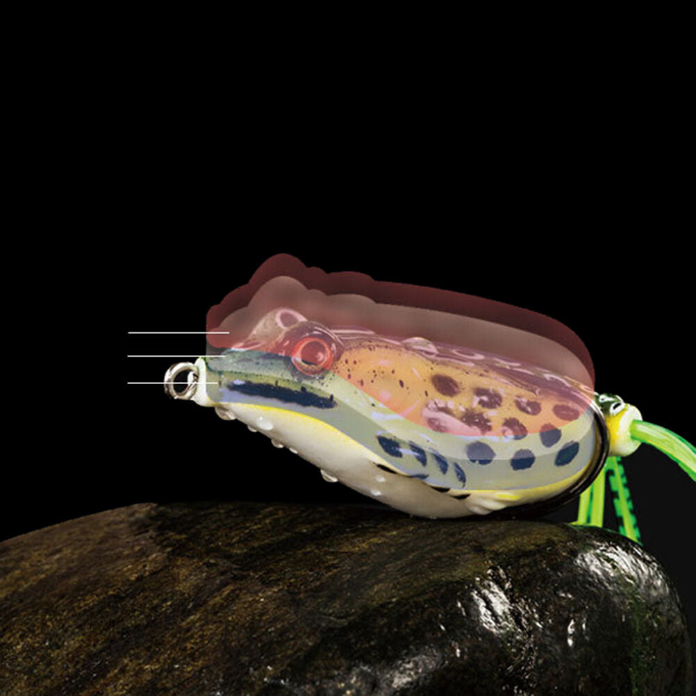 Fishing Lures Large Frog Topwater Crankbait Hooks Bass Bait Tackl.l8