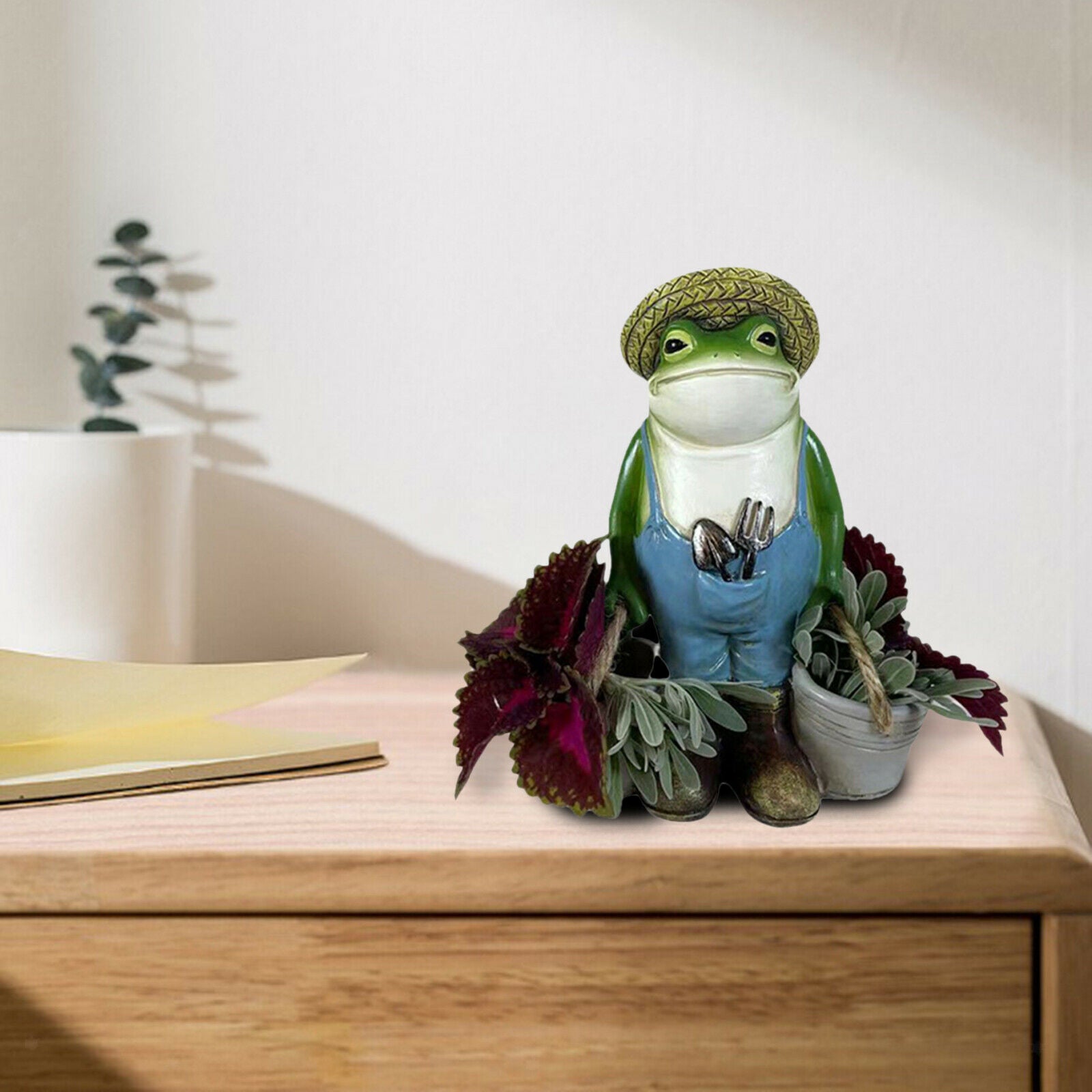 Cactus Succulent Plant Pot Planter Flower Pot Decor Frog Animals Statues