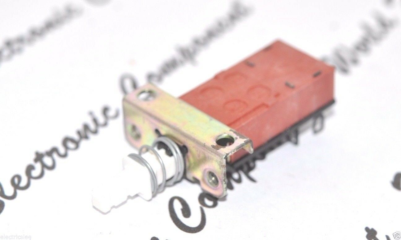 1pcs - ITT 4A 250Vac ON/OFF Push Button Switch - 1001782