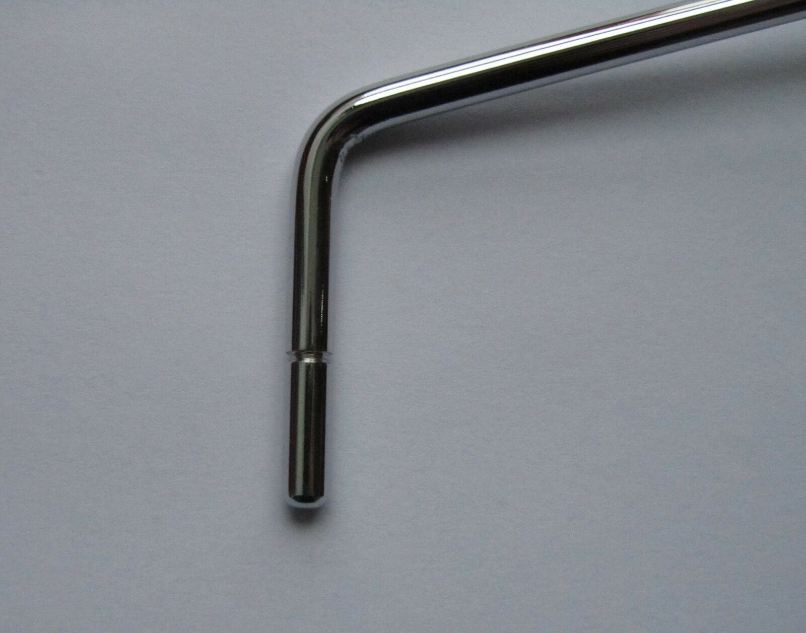 Push Fit ST/Strat Style Guitar Tremolo Trem Arm Whammy Bar Chrome with White Tip