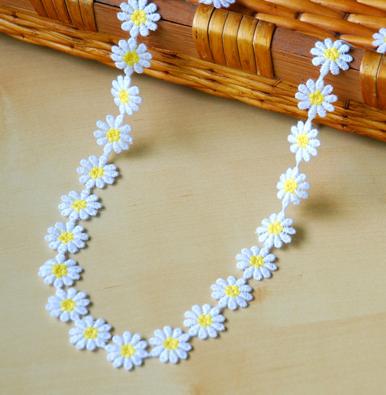 6 Yard White Crochet chrysanthemum Lace Trim Wedding Bridal Ribbon Sewing Crafts