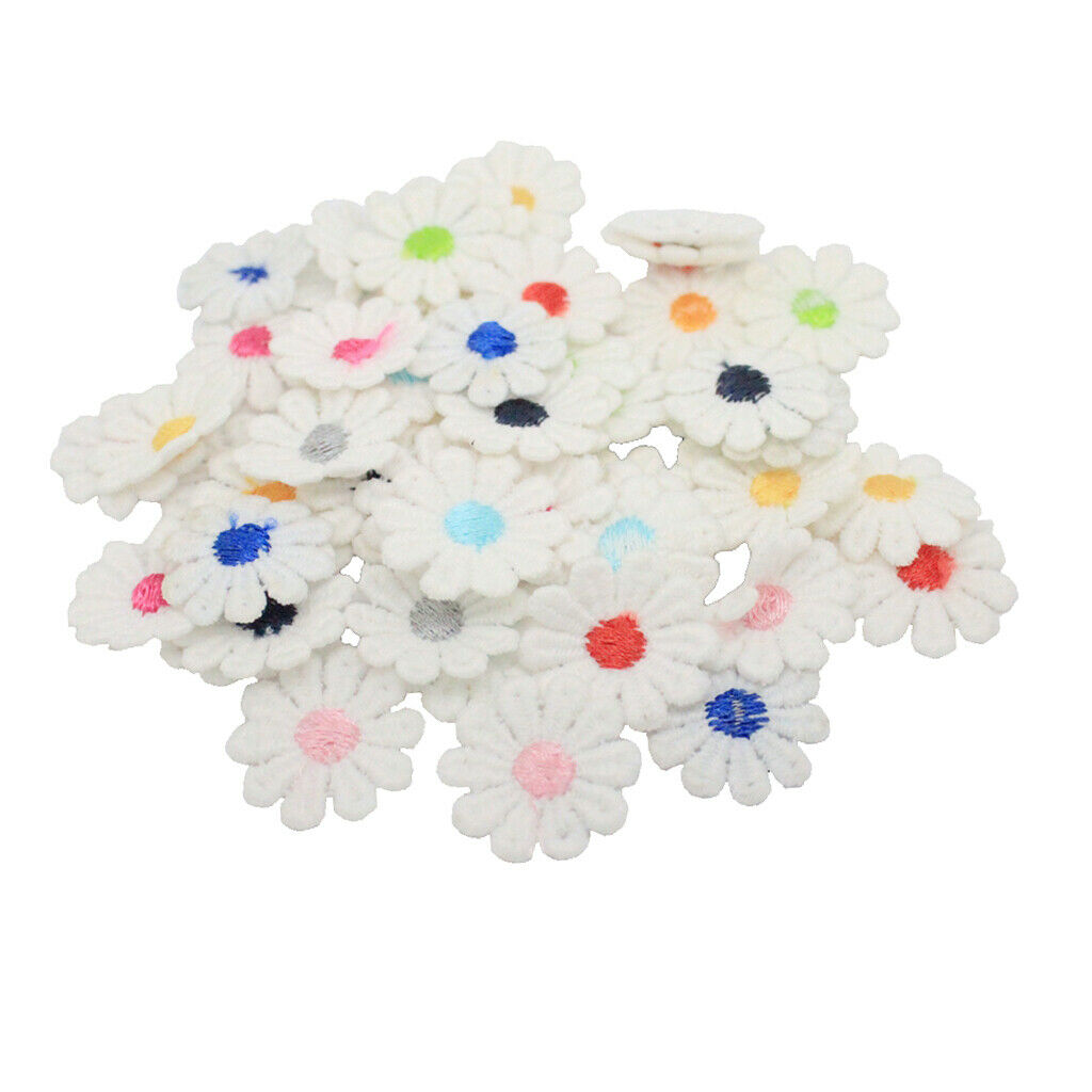 50Pcs SMALL DAISY FLOWER Embroidered Sew On Patches for Bags Clothes Decor
