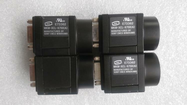 1PC  SONY XCL-X700 800,000 pixel black and white CCD digital industrial camera