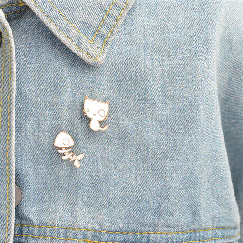 2PCS/Set Cute Cat Fish Bone Brooch Pins DIY Denim Jacket Pin Badge Jewelr.l8